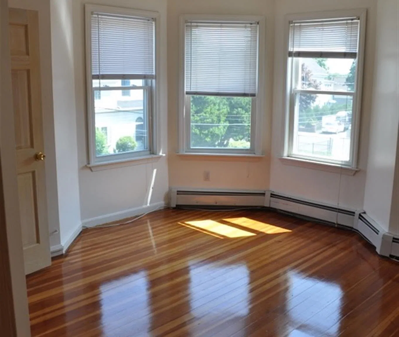 6 Pearl St — Photo 4