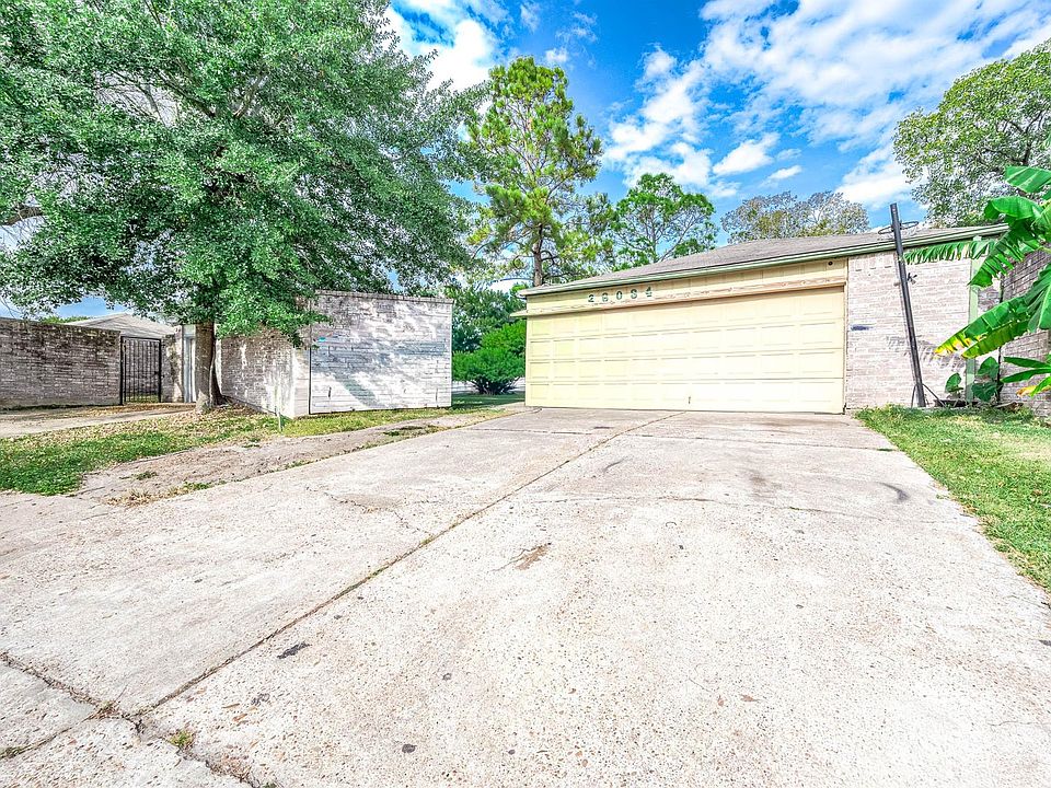 1st image of 16034 Glen Mar Dr
