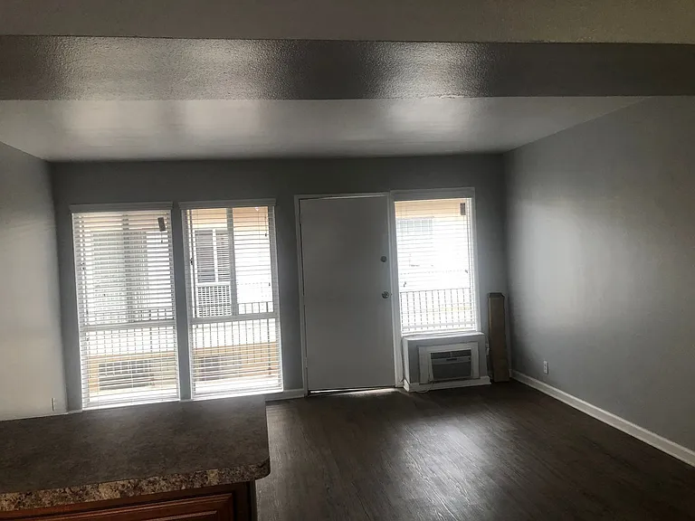 7630-7636 Bright Ave — Photo 13
