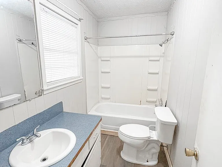 2651 FM 726 W — Photo 4