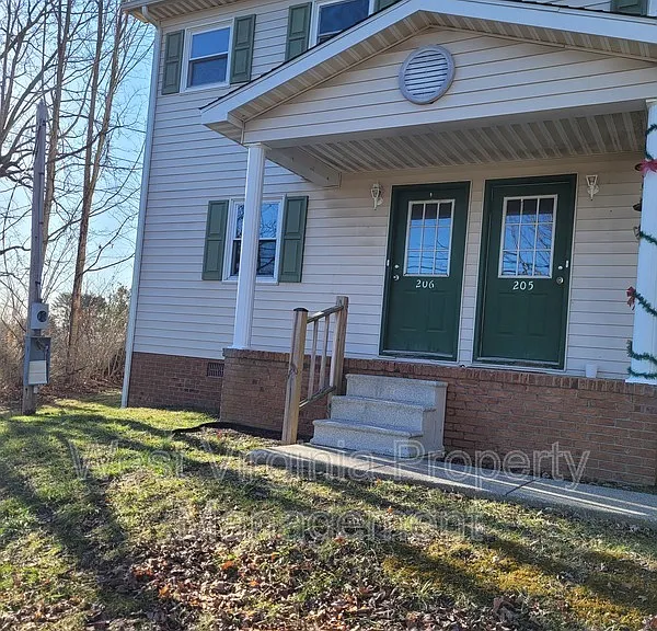581 Prosperity Rd #209 — Photo 2