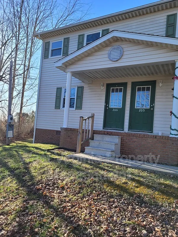 Building Photo - 581 Prosperity Rd #209