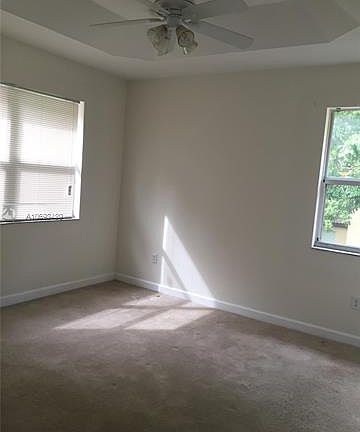 5th image of 1388 NE 33rd Ave #10824