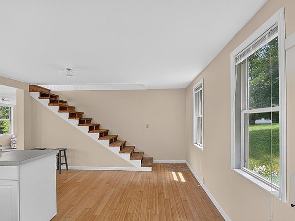 5th image of 56 Giards Bay Drive
