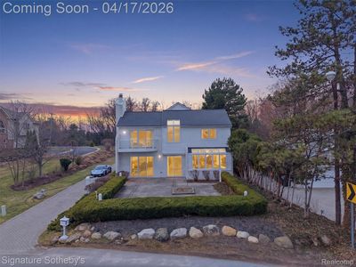 3700 Orchard Lake Rd, West Bloomfield, MI, 48324