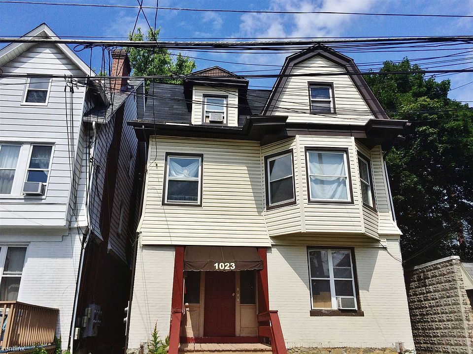 1023 Mellon