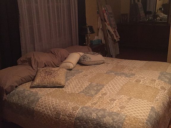 Bedroom 2 main level /view 2