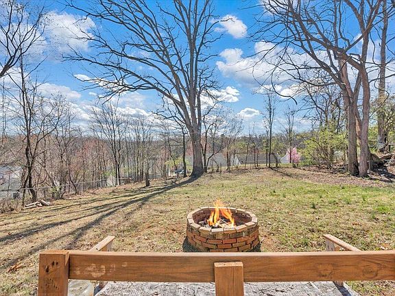 2nd image of 4644 Desi Rd NW