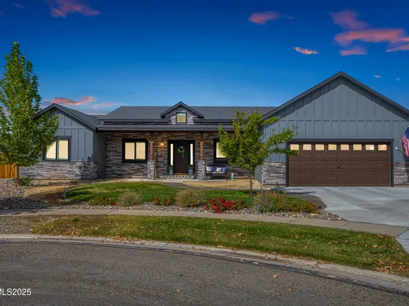 3084 Diamond Dust Ct, Sparks, NV 89436