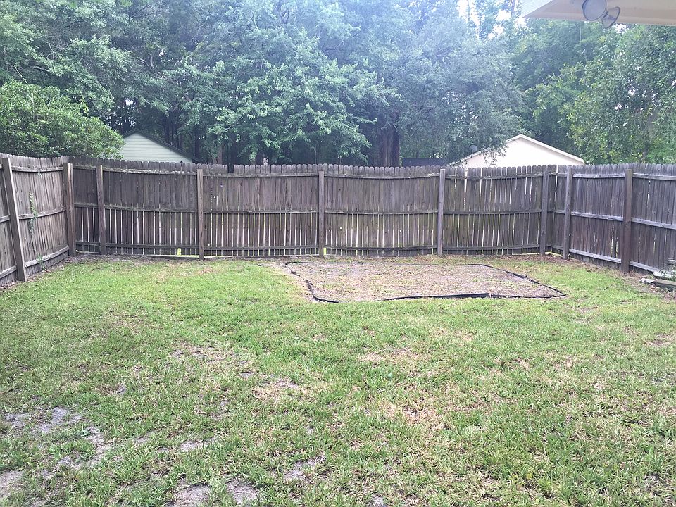 2nd image of 224 Creekwood Ct
