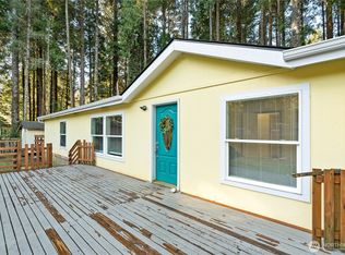 48 Robin Ln, Moclips, WA 98571