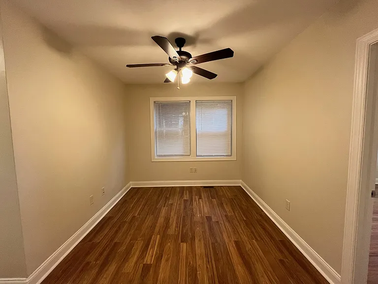 6368 Morrowfield Ave — Photo 16