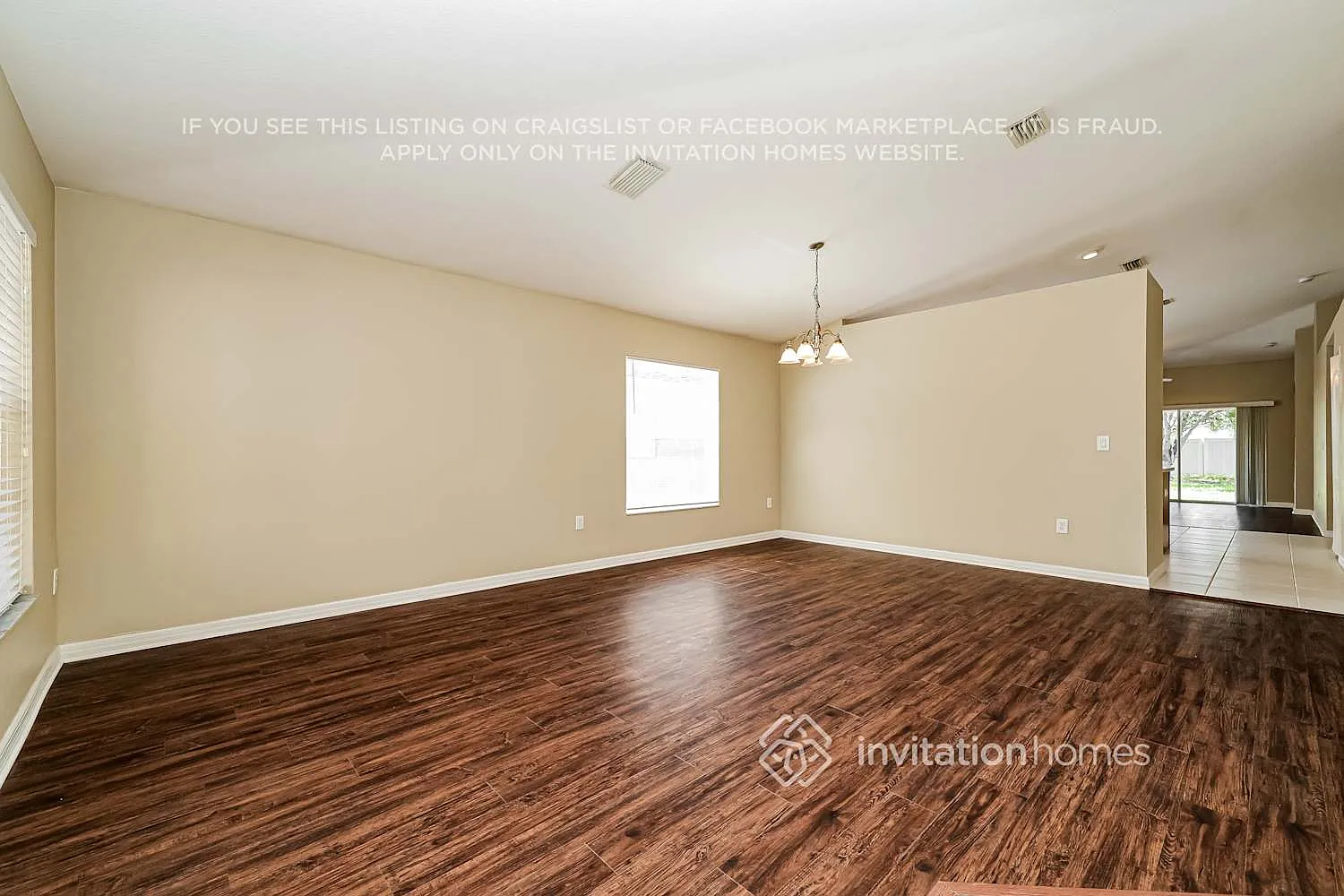 8015 Alamosa Wood Ave Ruskin, FL 33573 — Photo 3