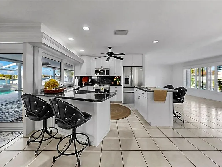 6344 Cottonwood Ln — Photo 18