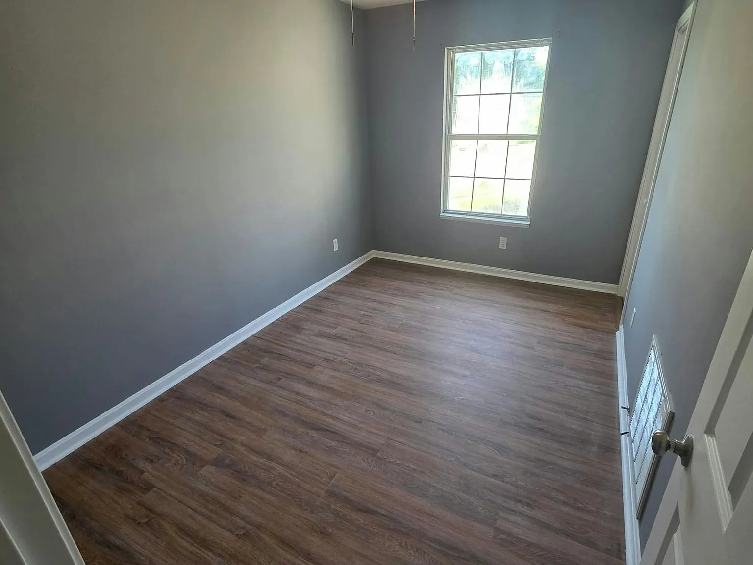 301 Reardon Boulevard — Photo 3