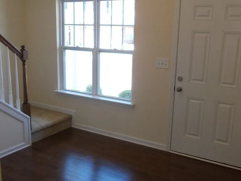 4602 Quinton Ln — Photo 2