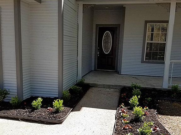 4th image of 20 Sunny Wood Dr