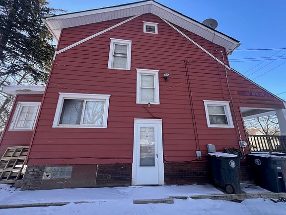 2nd image of 696 Cordova Ave
