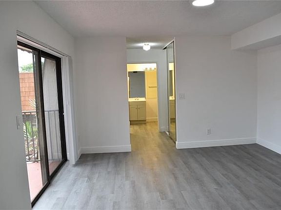 5th image of 8348 N Coral Cir
