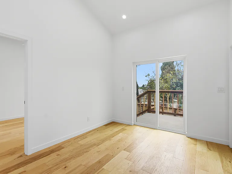1461 Carroll Ave #ADU — Photo 10