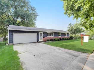 2106 S Whitney Way, Madison, WI 53711