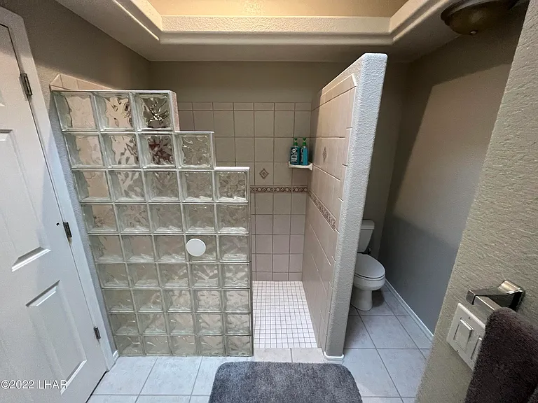 2570 Glengarry Dr — Photo 13