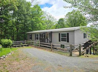 3 Record Dr, Brattleboro, VT 05301