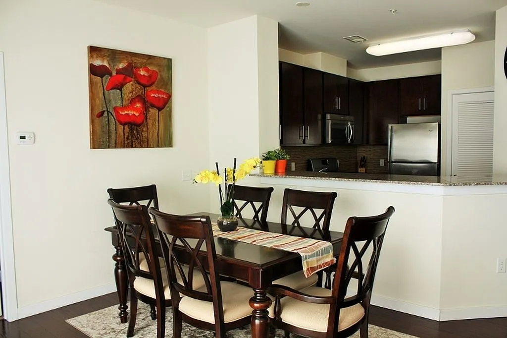 135 Tower Blvd — Photo 3