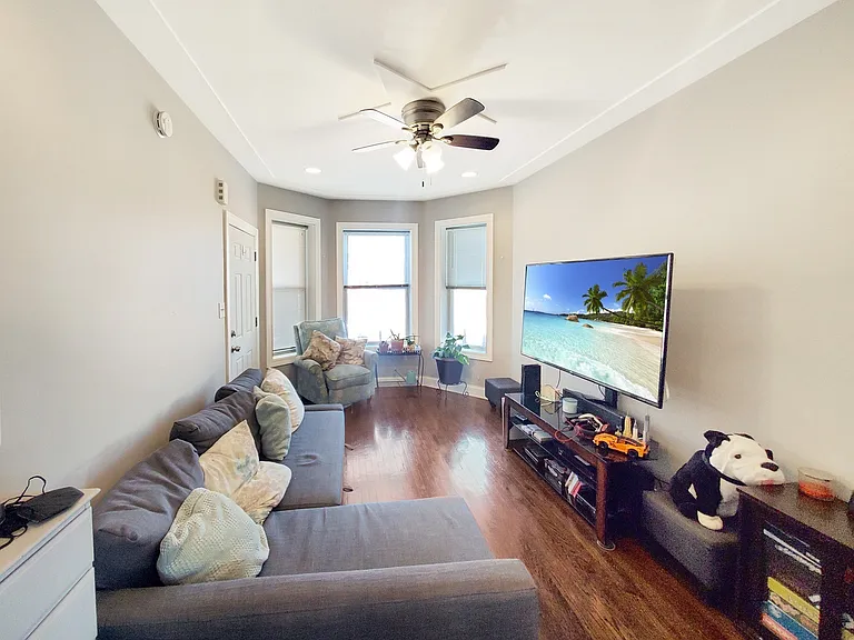 3215 W Warner Ave #2 — Photo 2