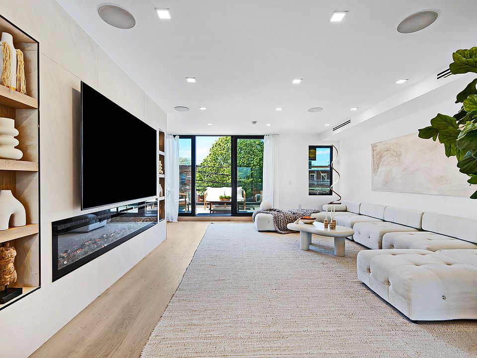 1st image of 21-25 37th St #2