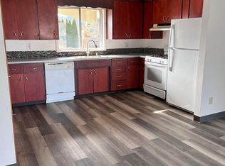 703 Kansas St SW, Orting, WA 98360