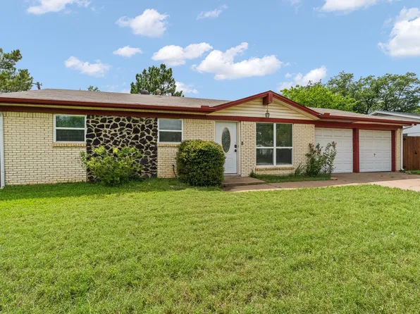 6101 Whitley Rd, Watauga, TX 76148