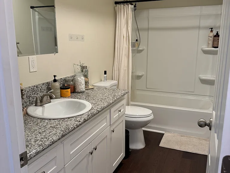 3501 Bernard St — Photo 11