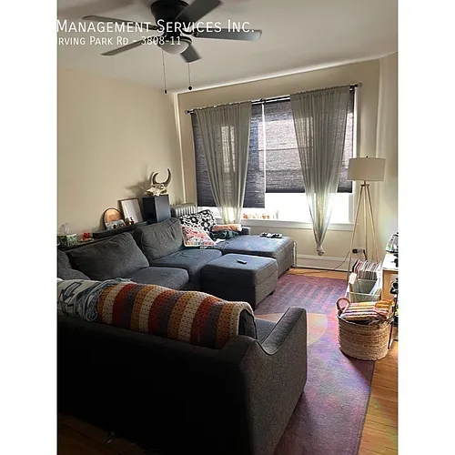 3808 W Irving Park Rd Photo 1
