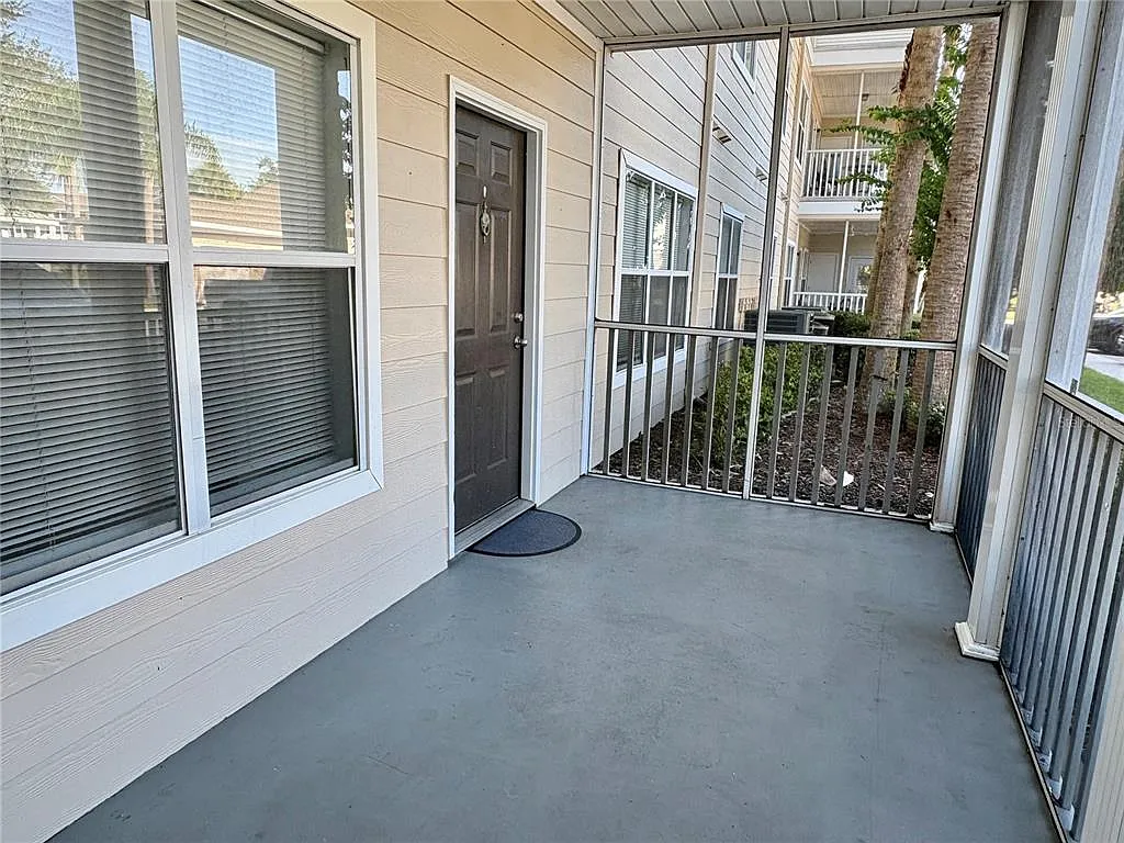 2 bed, 2.0 bath, 1048 sqft, $1,500 — Photo 3