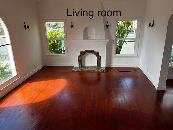 3rd image of 292 W 17th St