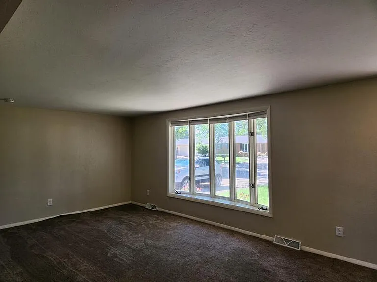 1508 Apache Ave — Photo 5