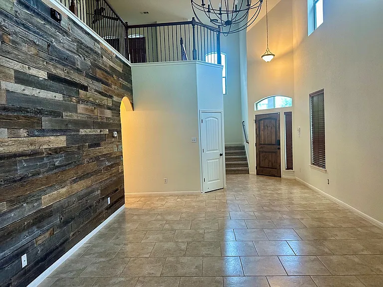 7233 Menchaca Rd #17 — Photo 10