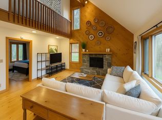 378 Tuttle Hl, South Londonderry, VT 05155