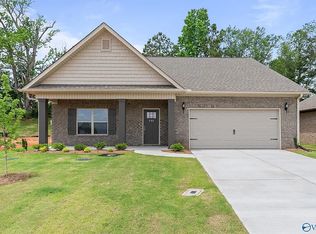 104 Striker Ln, Harvest, AL 35749