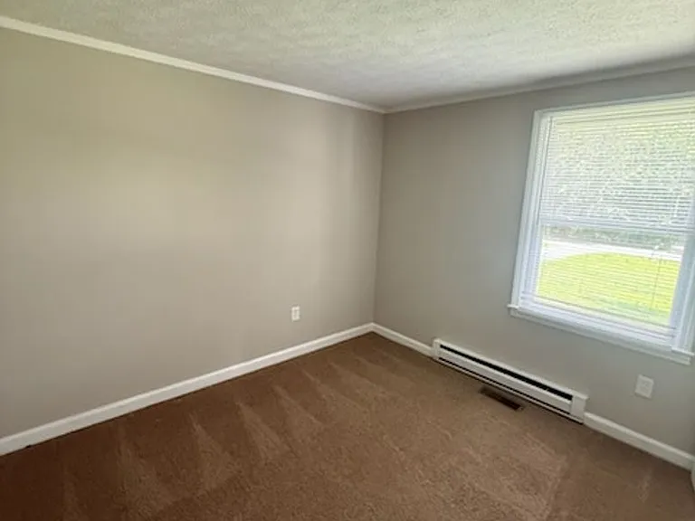 935 Country Place Rd — Photo 5
