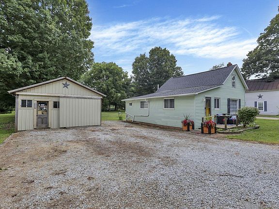 4th image of 7172 Lundy Ln