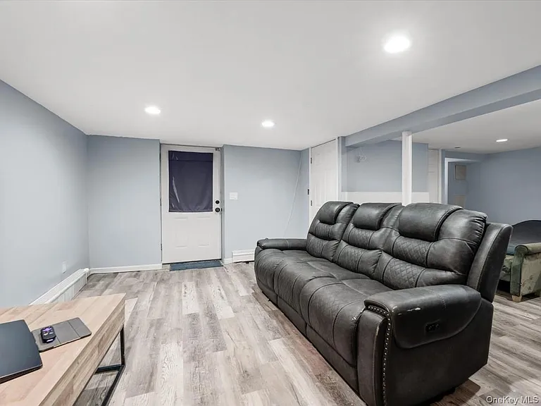 434 N Alleghany Ave — Photo 6