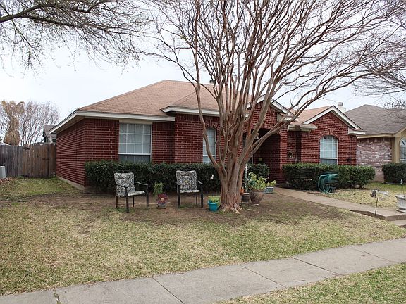 2nd image of 2113 Creek Royal Dr