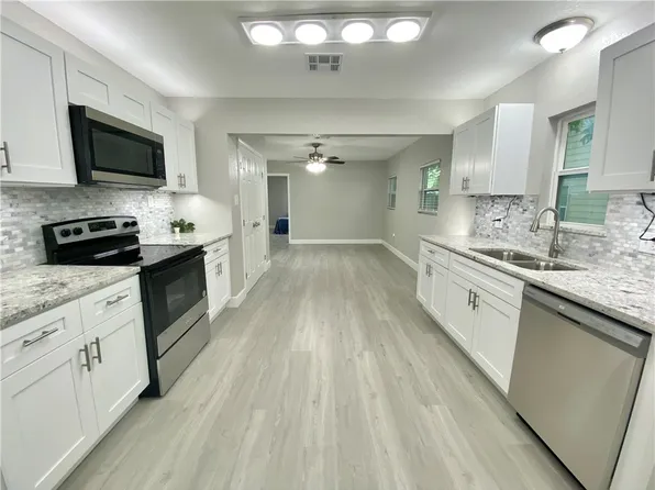 1114 Gilliam St, Waco, TX 76705