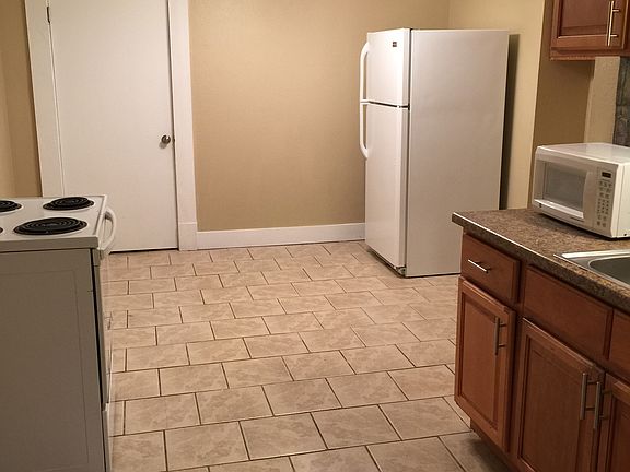 5th image of 668 S 200 W APT 1