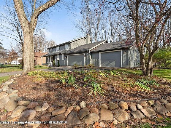 4th image of 4810 Mohican Ln