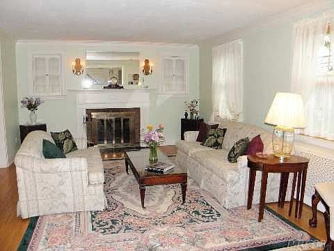 2nd image of 100 Voorhis Ave