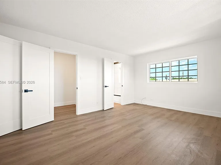 8107 SW 72nd Ave #413E — Photo 13