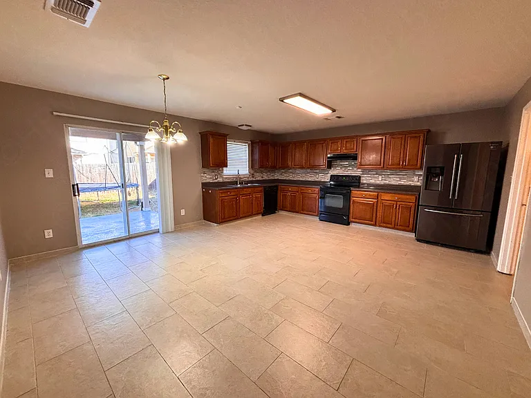 3405 Whisper Hvn — Photo 6